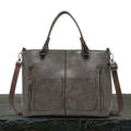 Iconic Isabel: Bolso Retro Hobo inspirado en nuestra fundadora