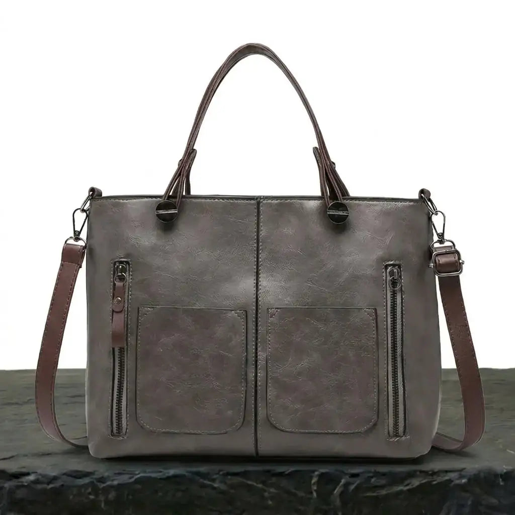 Iconic Isabel: Bolso Retro Hobo inspirado en nuestra fundadora