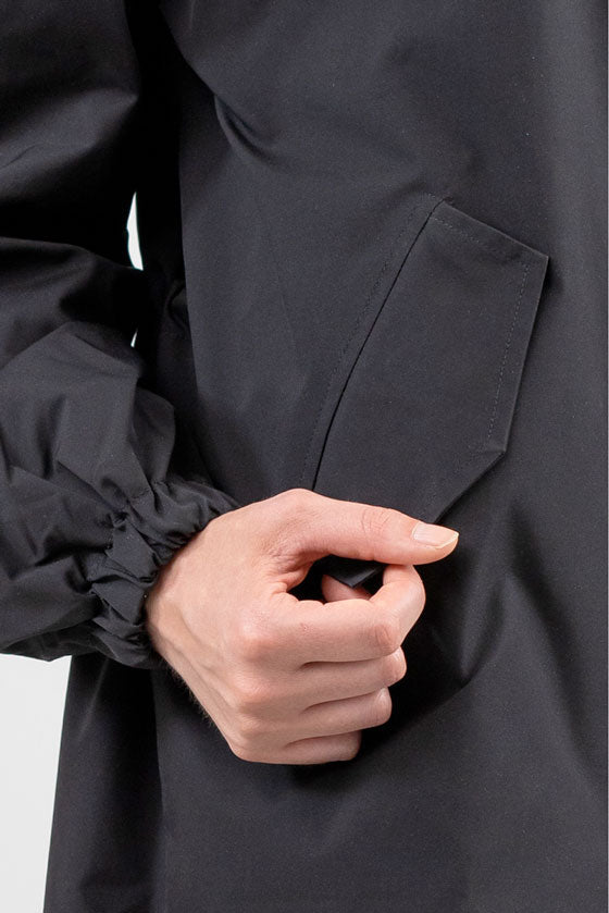 ONYX BLACK WINDBREAKER