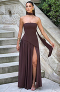 Vestido Maxi Sin Tirantes con Abertura Alta y Cintura Asimétrica