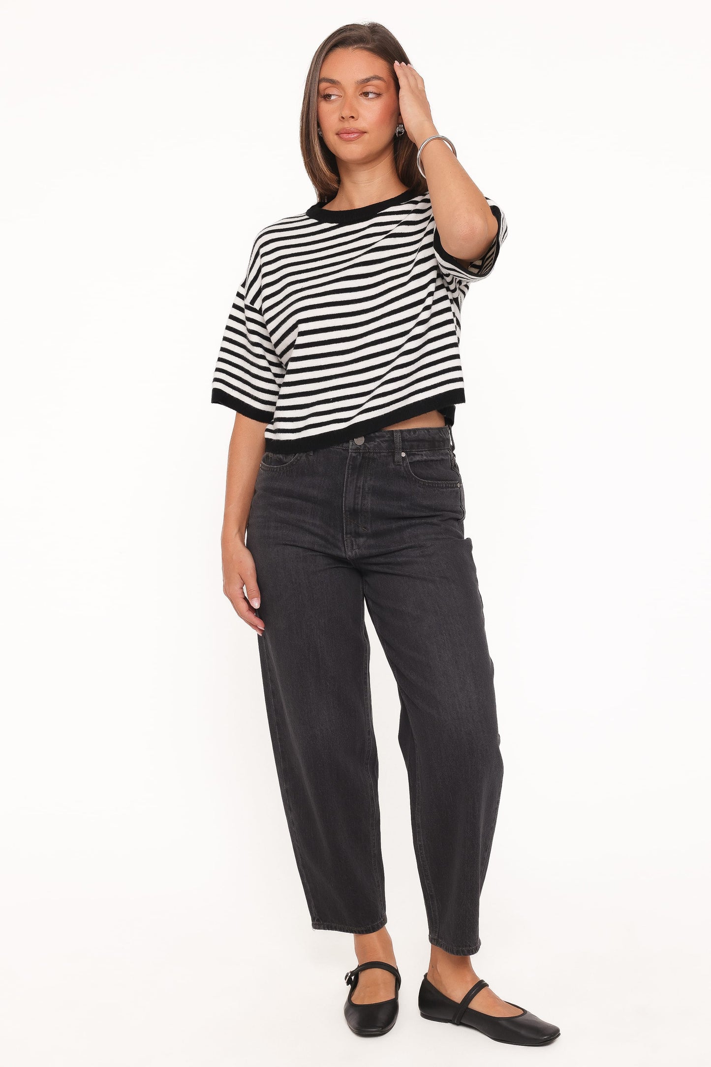 Ceres | Camiseta Tejida a Rayas - Negro y Blanco