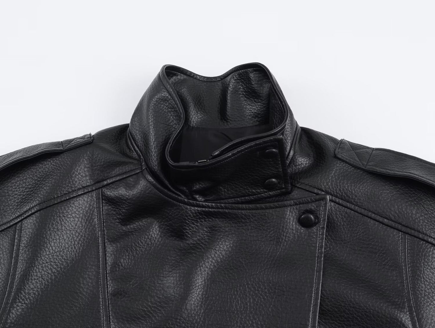Chaqueta de cuero asimétrica Carla